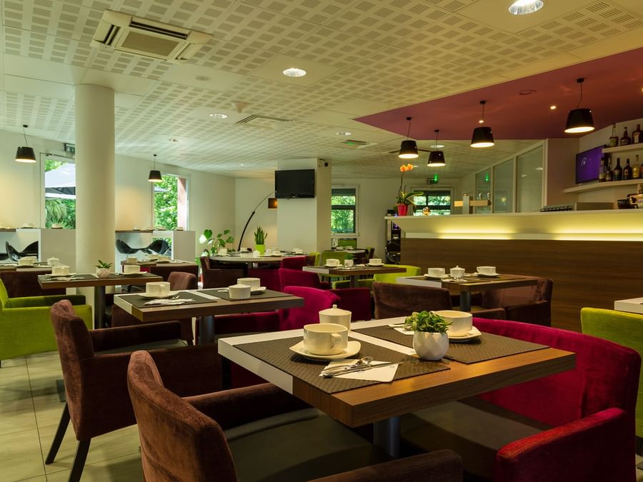 Interior of a dining area at Hotel saint james