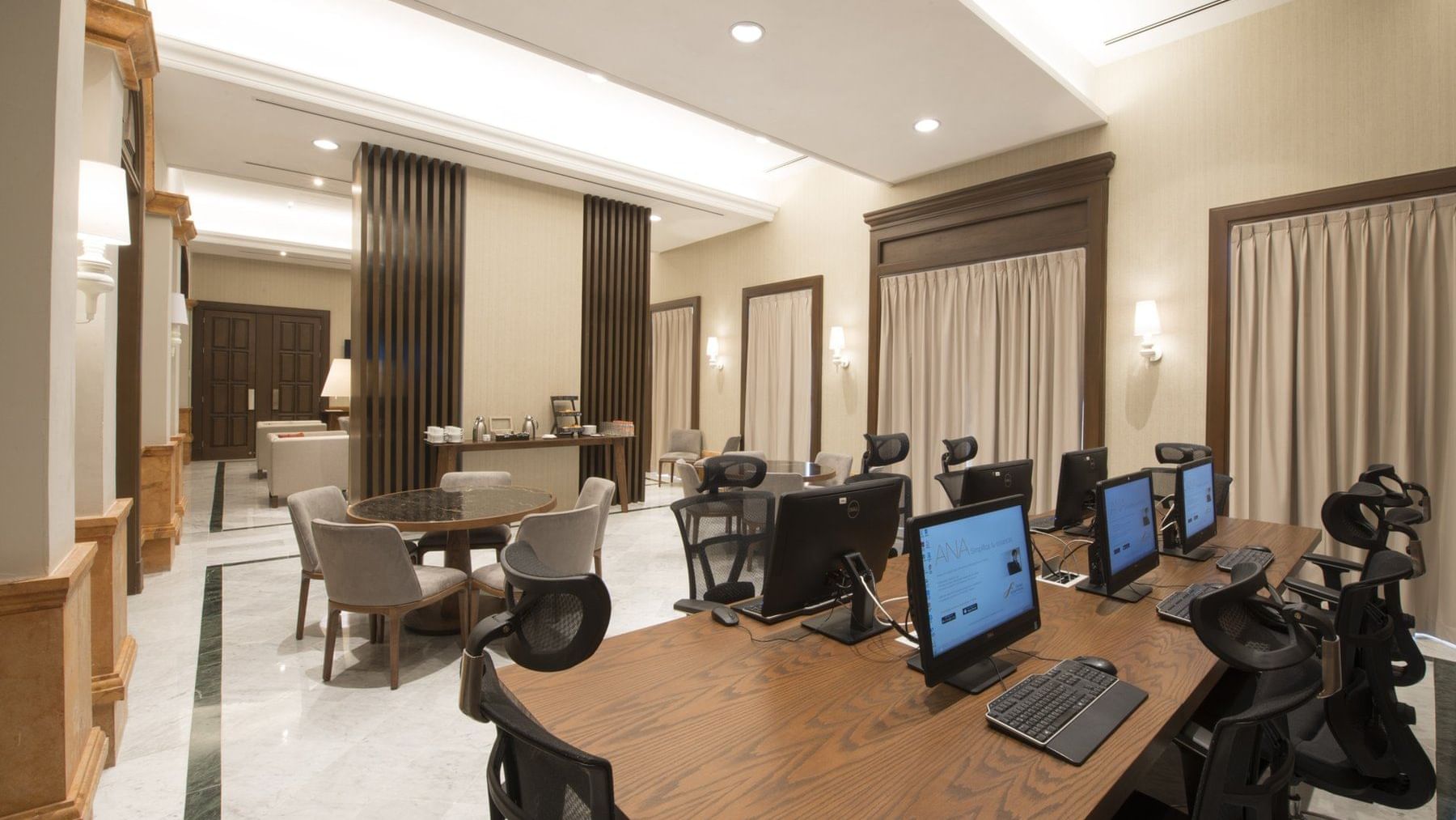 Workstations in the Business Center at Fiesta Americana Mérida