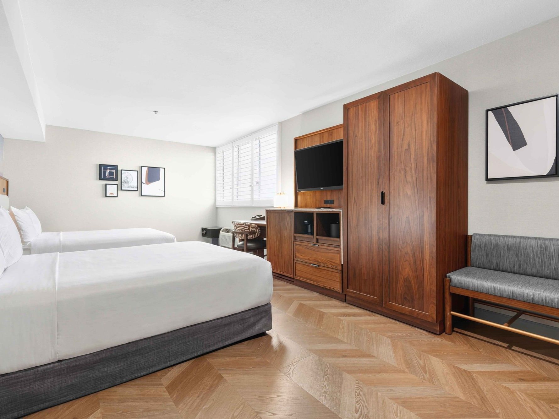 2-Queen ADA Bed Room at Gateway Santa Monica