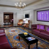 Interior of the ORO Lounge at Palazzo Versace Dubai