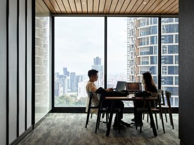 Level 27 Study Rooms