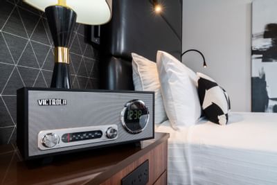 Victrola Radio at Hotel Earl