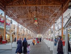 People at Souq Al-Mubarakiya near The Regency Hotel