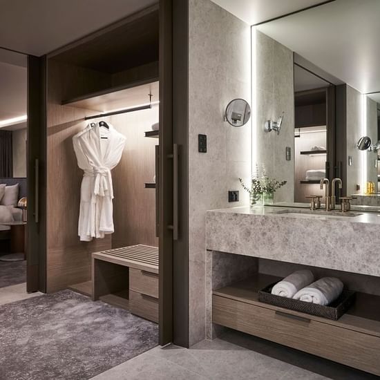 William Clarke Sky Villa