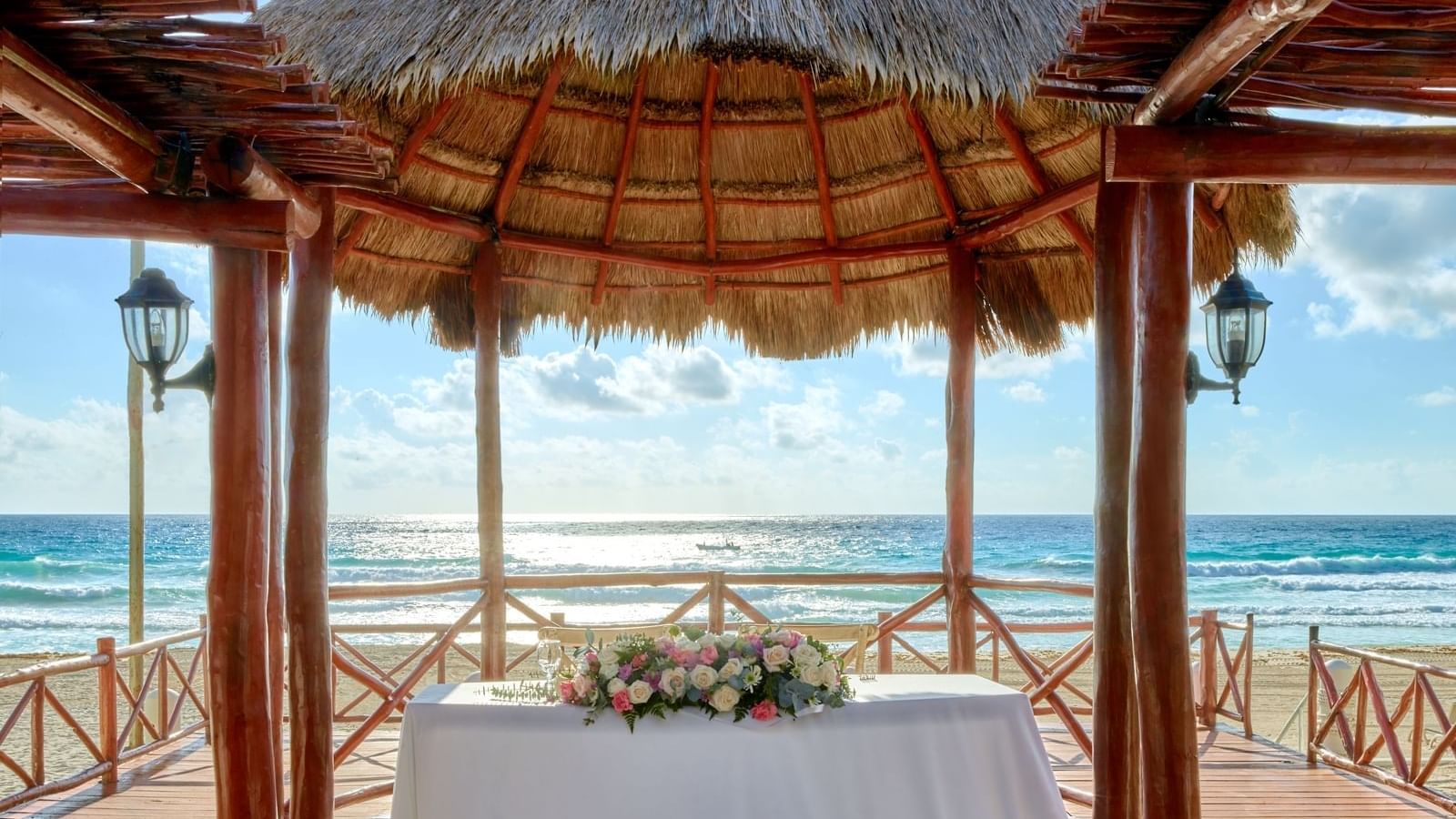 Private dining table beside the beach at FA Condesa Cancún