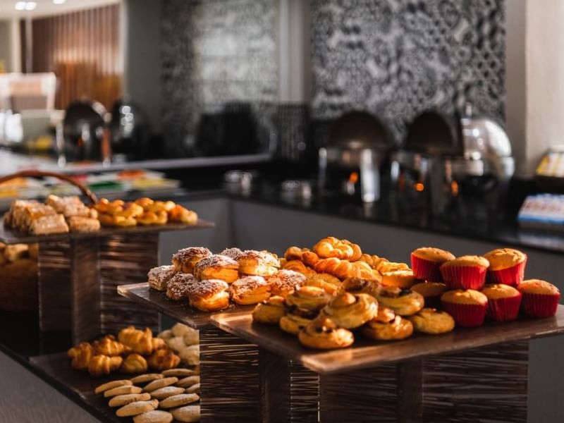 Freshly baked goods on a counter at Fiesta Americana Travelty