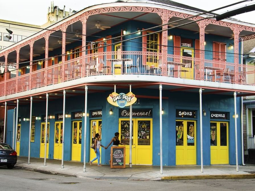 restaurants near frenchmen street new orleans