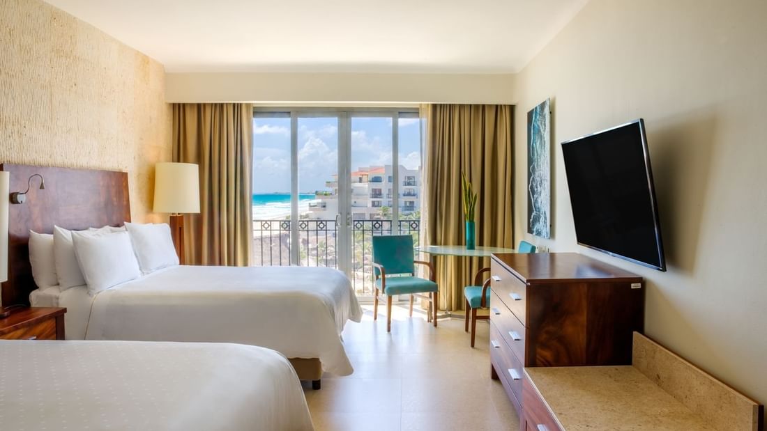 2 Double beds, TV in  Premium  Ocean View Room at FA Condesa