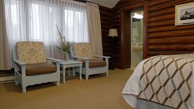 Bedroom in Signature Queen Room at Mont Gabriel Resort & Spa