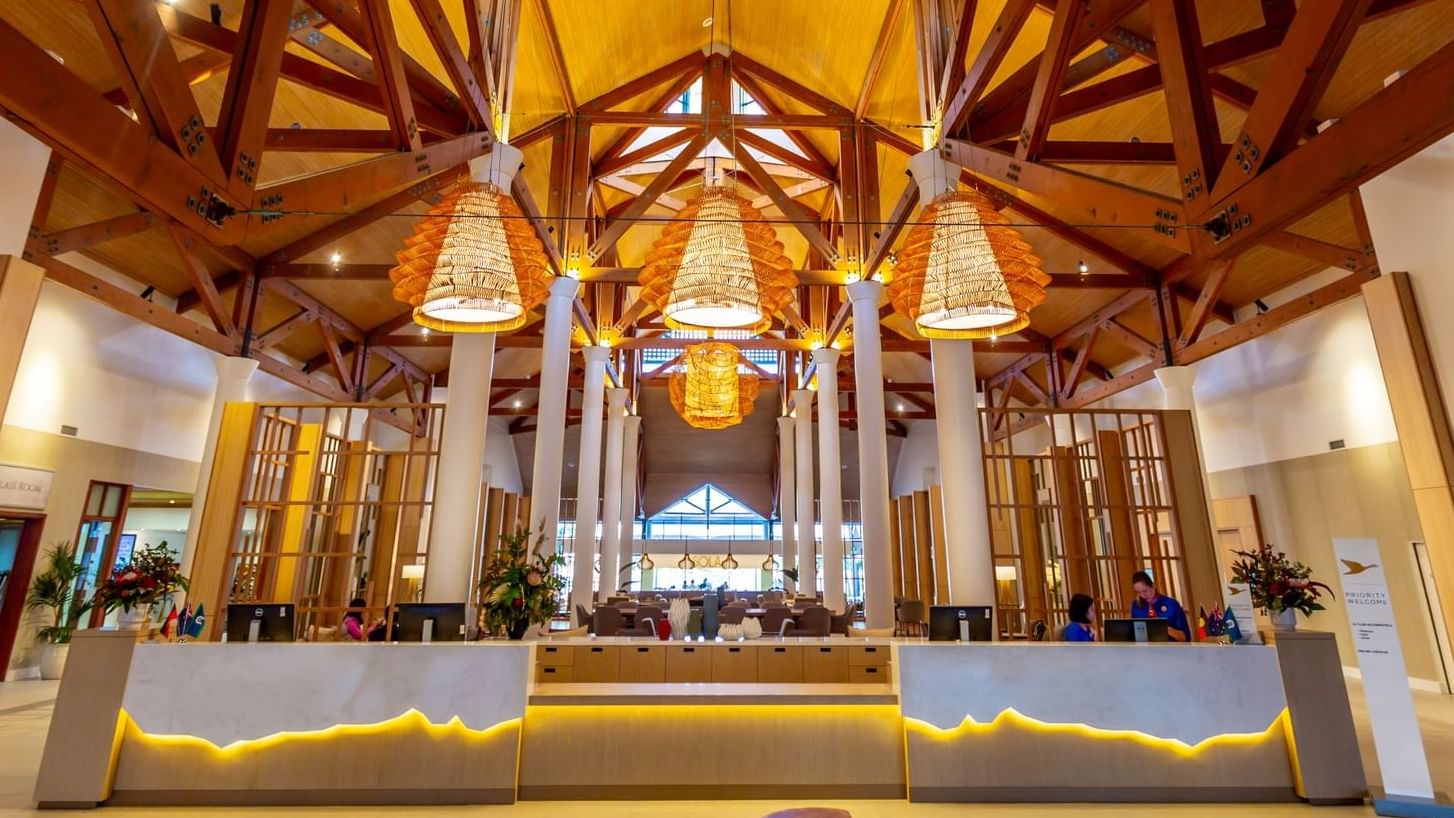 Novotel Sunshine Coast Resort Reception