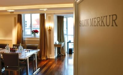 Meeting room at Hotel München Palace