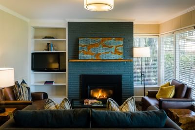 Fireplace in a Cottage living room at Alderbrook Resort & Spa