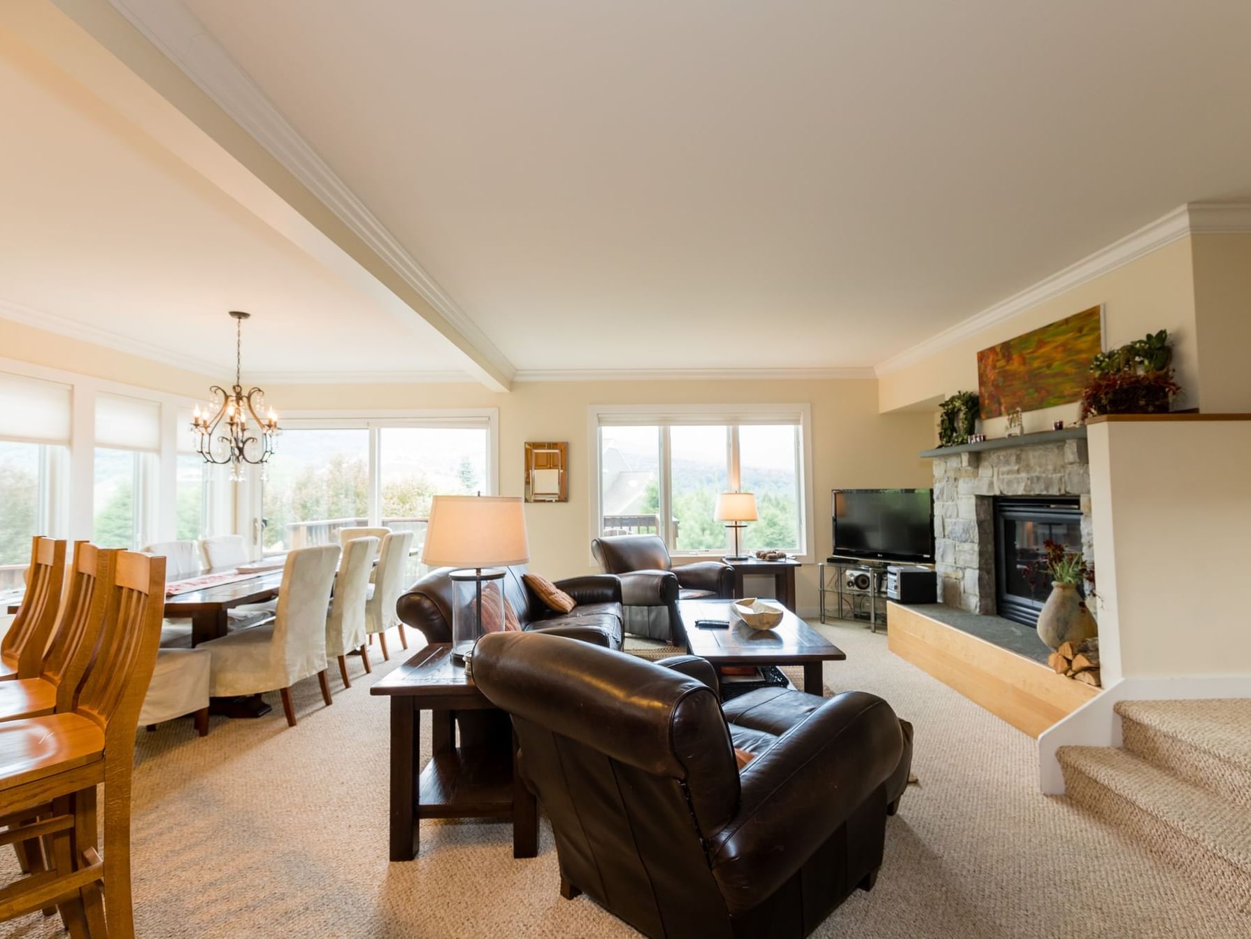Living area and dining area in the Resort Home 646A at Topnotch Stowe Resort