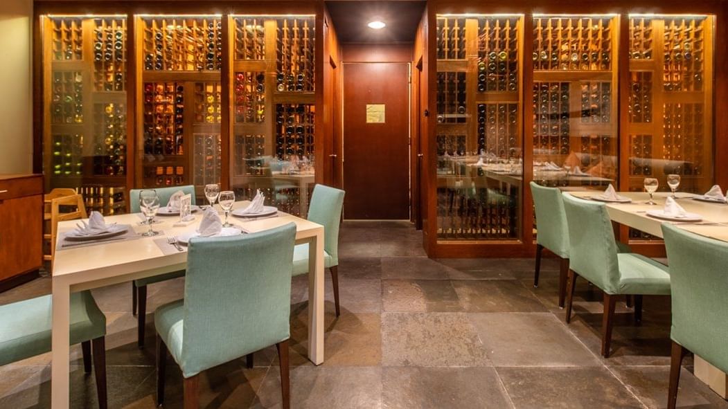 Dining area in Pür Restaurant at Celeste Beach CC Hotel