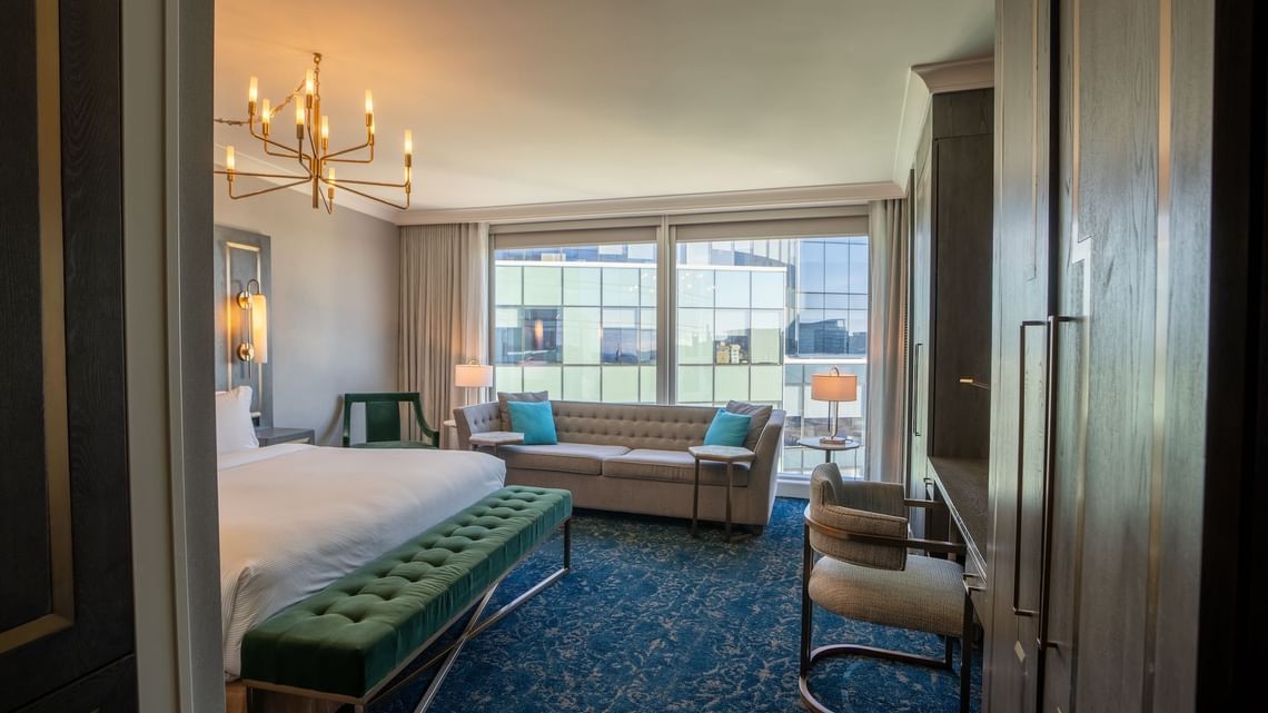 Premium Studio, 1 King Bed, Sofa Bed Halifax Hotel Rooms Sutton