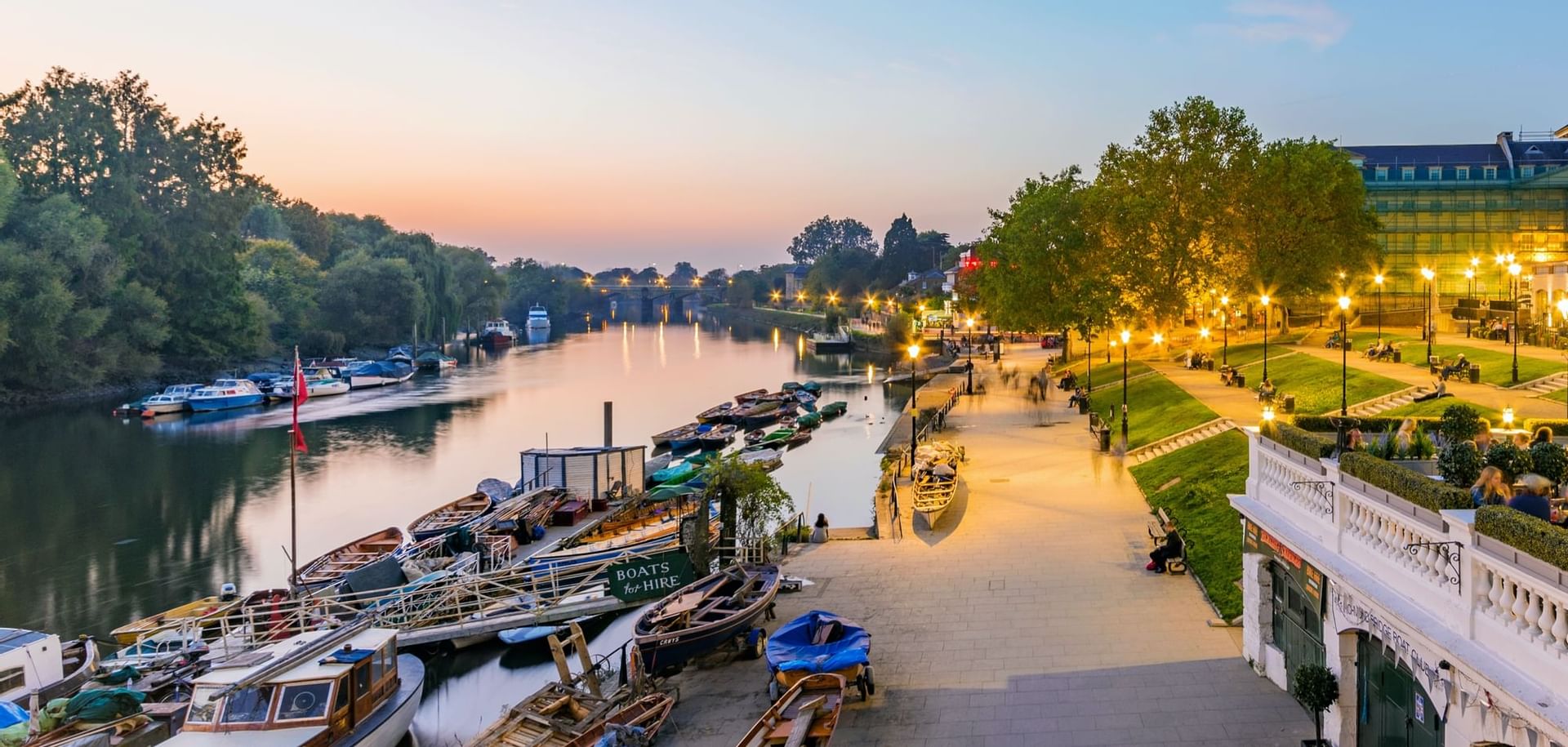 Boats harbored by Richmond Riverside near Richmond Hill