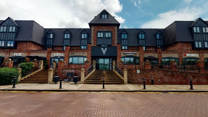 Village Hotel Warrington | Hotel in Warrington