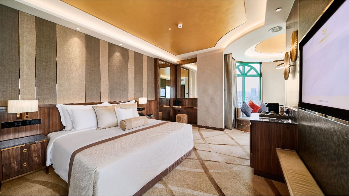 Floor plan of Deluxe King Room at Sunway Putra Hotel