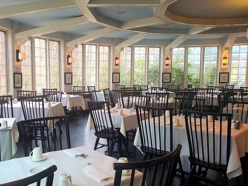 Dine At Our Restaurant In Avon Ct - Avon Old Farms Hotel