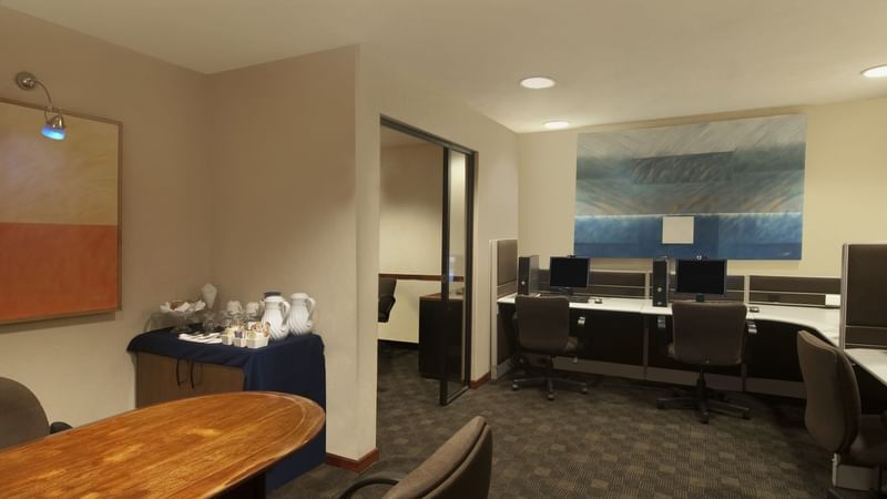 Interior of the Business Center at FI Poza Rica