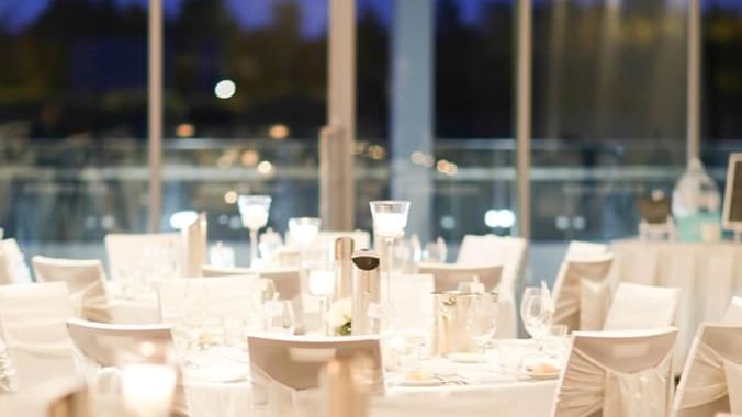 Seatings at Pullman Magenta shores