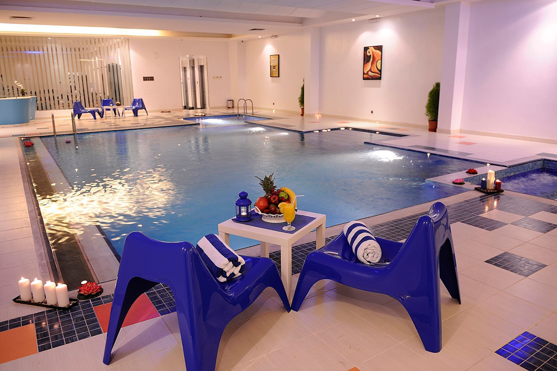 Hotel Swimming Pool