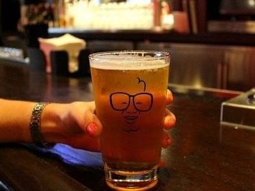 A draft beer at Harry Caray's Steakhouse near Kinzie Hotel