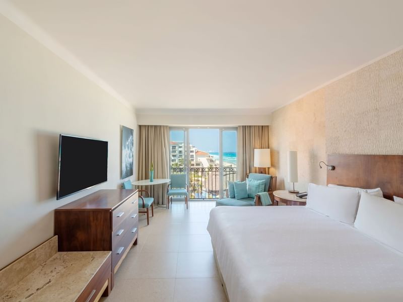 Bedroom of Premium Ocean View at FA Hotels & Resorts