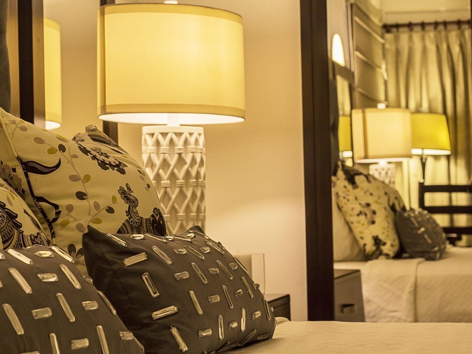Bed in Guestroom