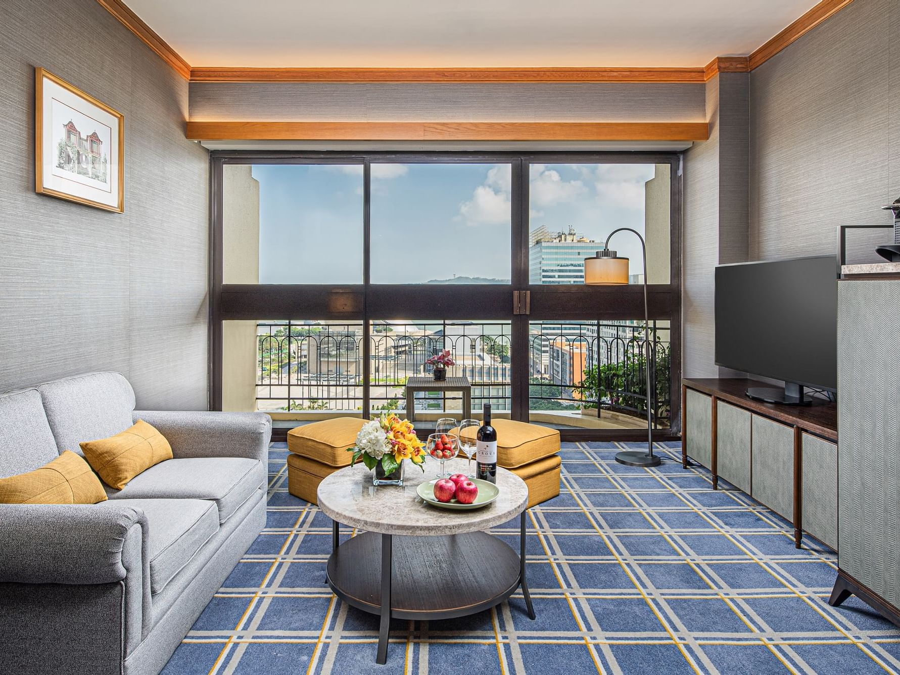 Interior of One Bedroom Suite at Artyzen GrandLapa