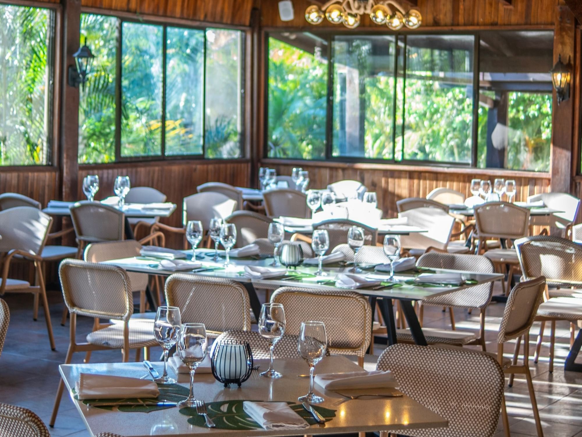 Dining tables in El Jaguar Restaurant at Buena Vista Del Rincon