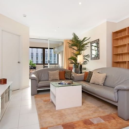 阿德莱德塔公寓_阿德莱德中央学生公寓