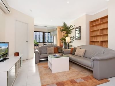 阿德莱德塔公寓_阿德莱德中央学生公寓