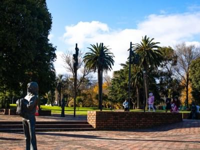 Caulfield Park Surrounds