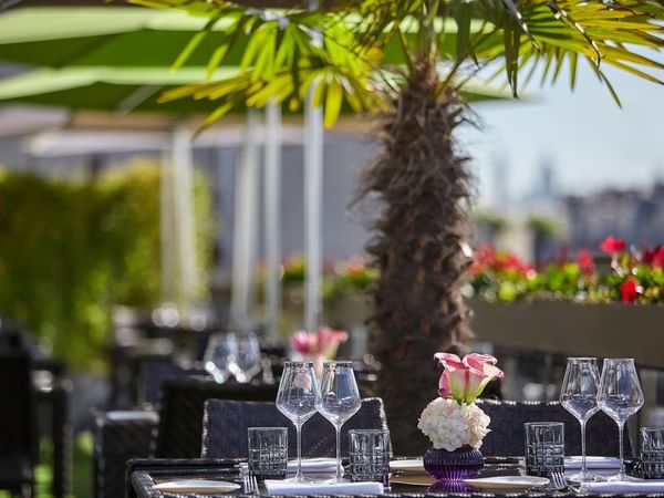 Terrasse du Restaurant Le W à Paris