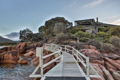 Landscape view of a jetty alongside the Great Oyster Bay near Freycinet Lodge