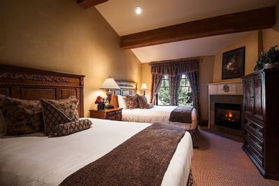 Guest Room 2 Queen Beds