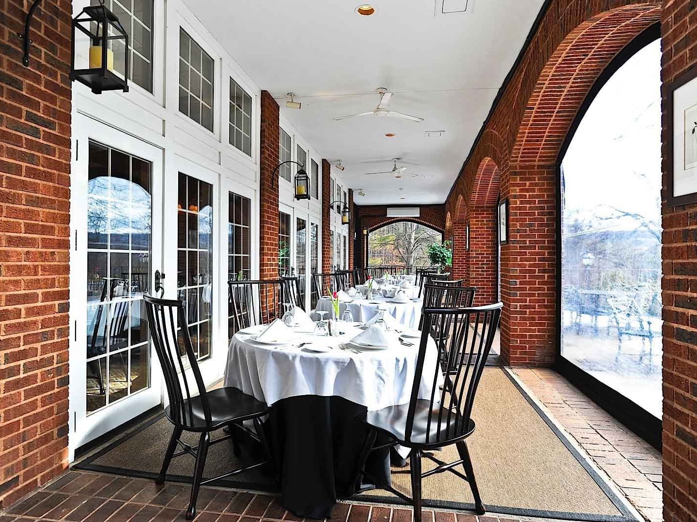 Evergreens Restaurant Simsbury Ct The Simsbury Inn