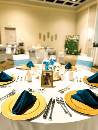 Tables set up for an event at Rosen Inn Lake Buena Vista