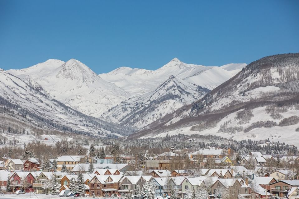 Snowy Colorado mountain valley with the Crested Butte town near the Elevation Resort and Spa.