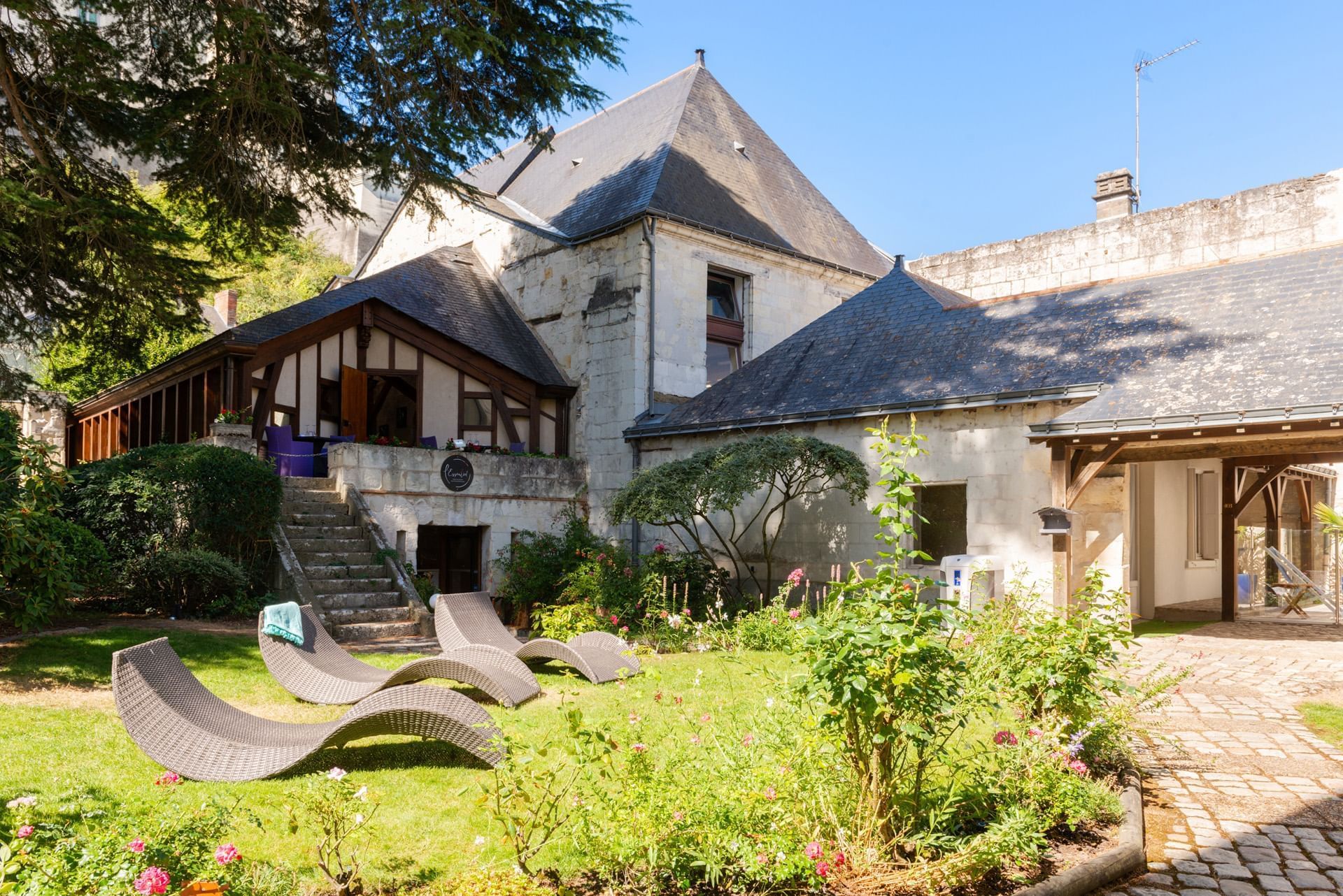 Hotel Anne d'Anjou in Saumur, France