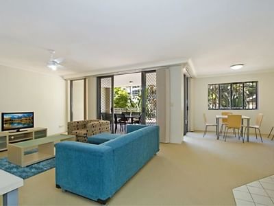 The Manors_Lounge-Dining