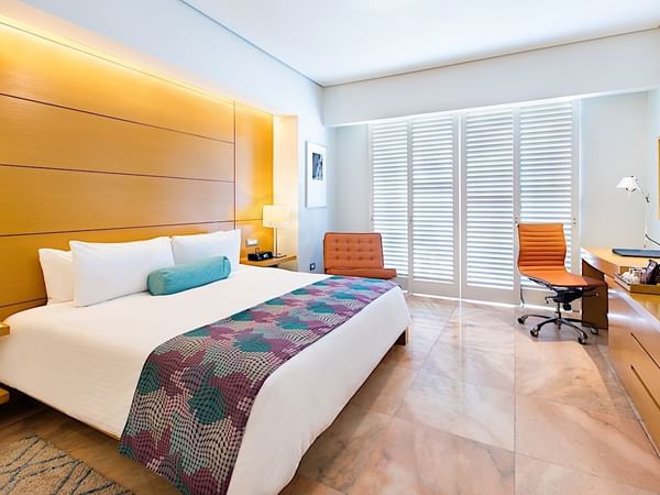 Deluxe King Sized Bed Resort View Room at Mundo Imperial