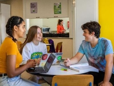 Kirkwood Avenue Hall - Dining
