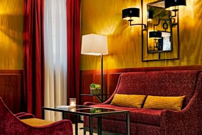 Interior of a livingroom with fine furniture at Hotel Bisanzio