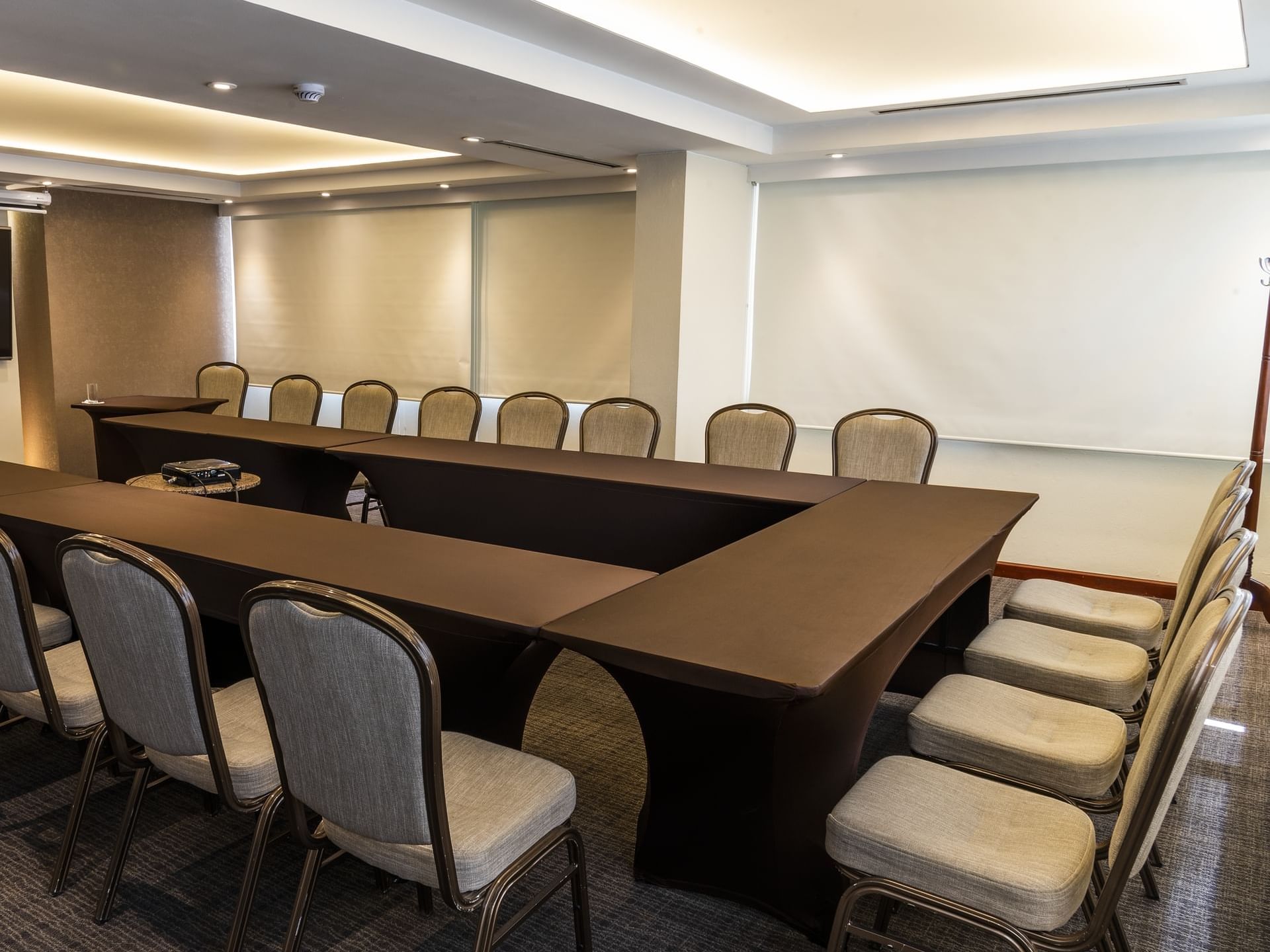 Arranged Las Aguas 2 meeting room at Bogota Plaza Hotel