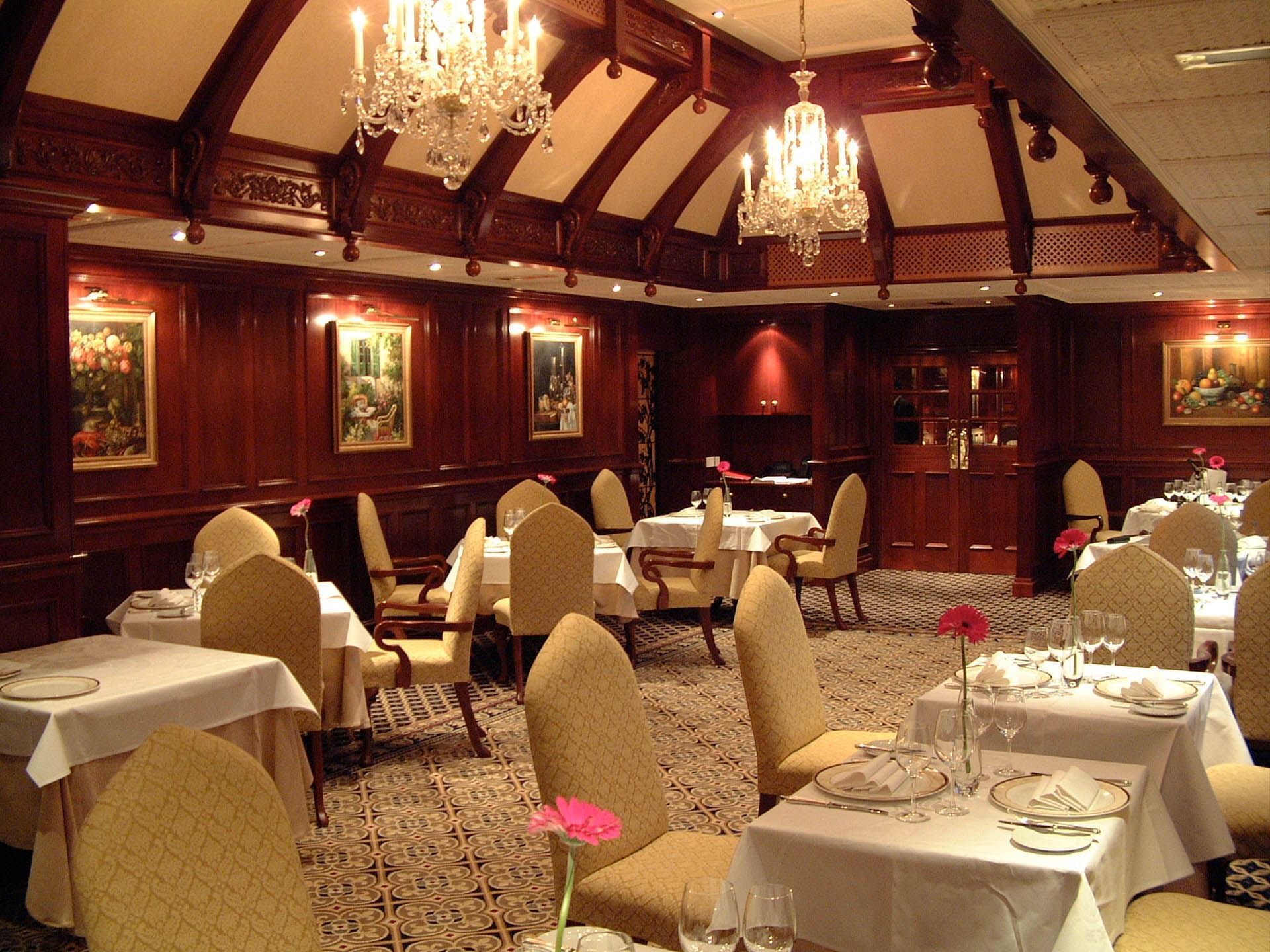 Hawtrey's Restaurant at Barn Hotel Ruislip near London