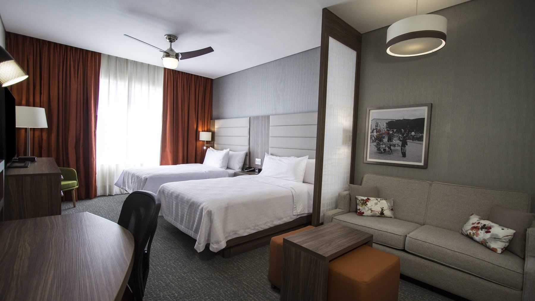 Suite Capacidades Diferentes Room at Fiesta Inn Suites Aeropuerto del Bajío Silao