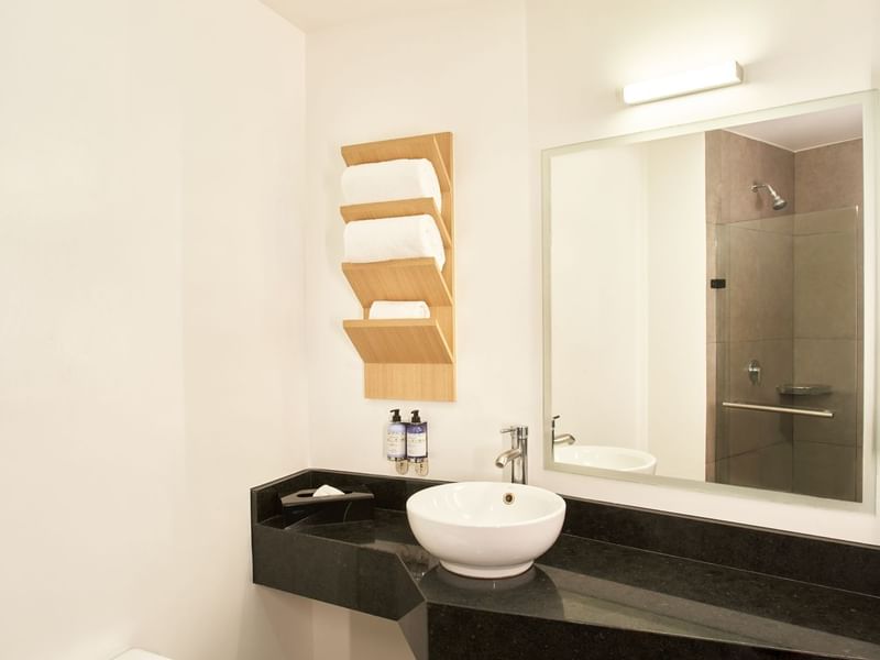 Vanity in Executive Room, 1 Queen at Fiesta Americana Travelty