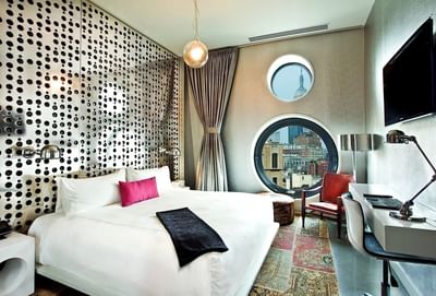 Bedroom of Silver King with a king bed at Dream Downtown NYC